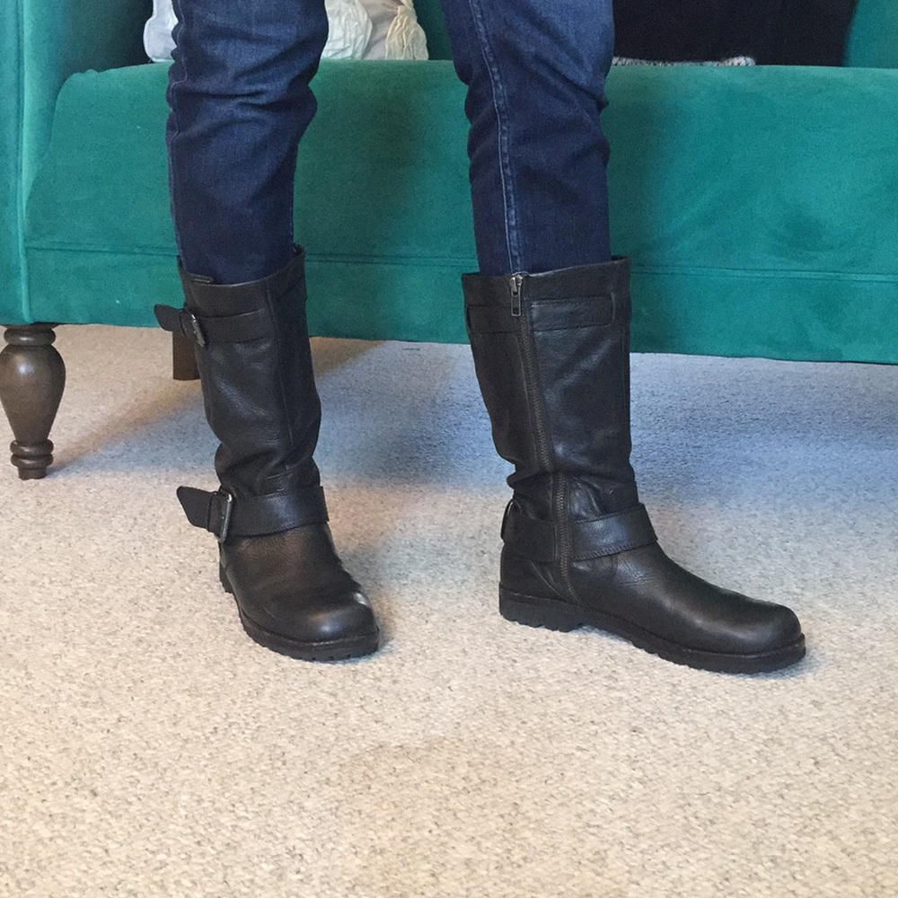 Gentle Souls “Buckled Up” boots. Size 8.